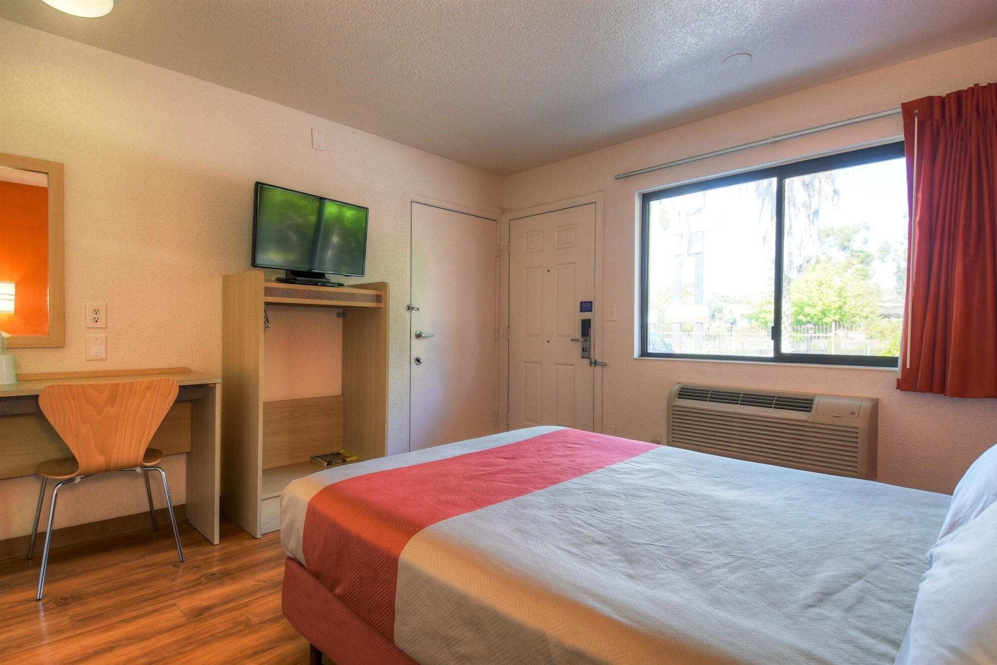 Motel 6-San Ysidro, Ca - San Diego - Border Kültér fotó